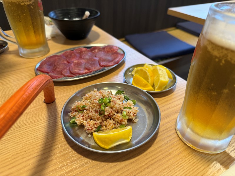 ホルモン家（移転前）のお肉写真。さっぱり食べらるので食べ過ぎます。